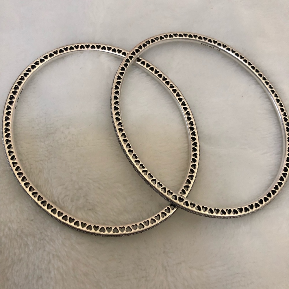 🎉FINAL SALE🎉Authentic Twinkling Forever Bracelet - Picture 3 of 6